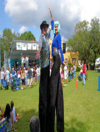 Orlando Florida Stilt Walkers 